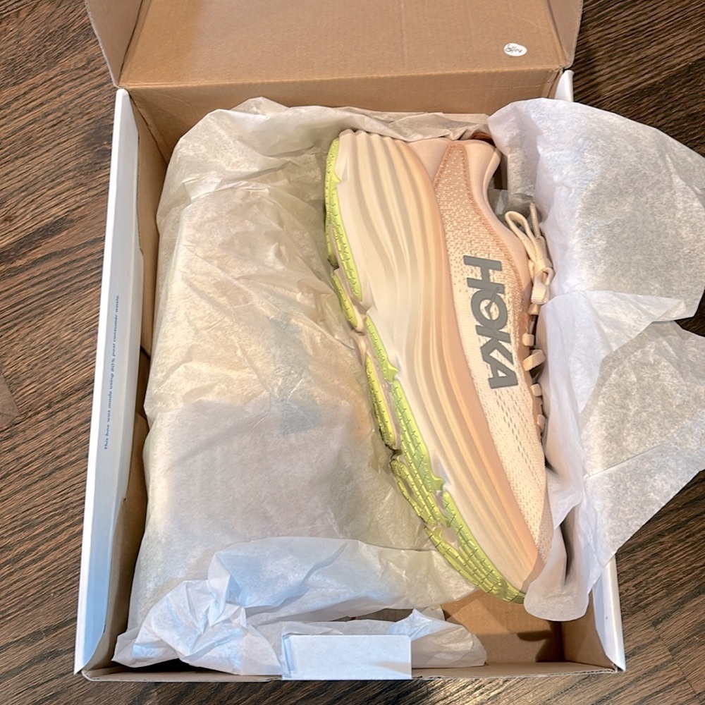 Hoka Womens Bondi 8 Cream Vanilla Running Shoes - Picture 8 of 9